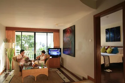 Junior Suite met uitzicht op het zwembad — Sunset Beach Resort